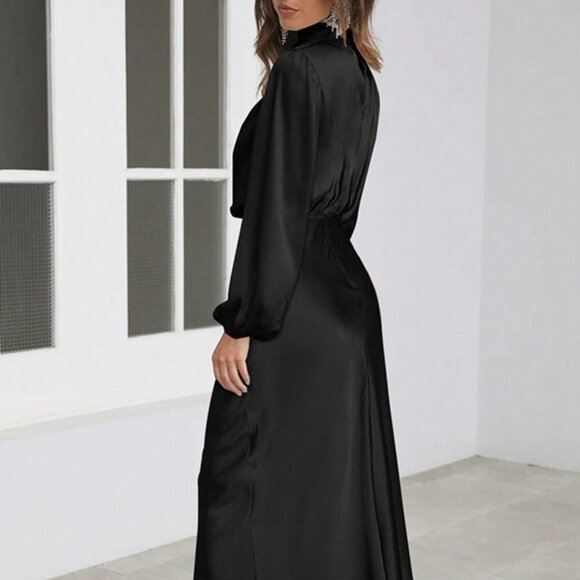 Black Elegant Women's Long Sleeve Ruched Satin Formal Dress - Picture 2 of 4